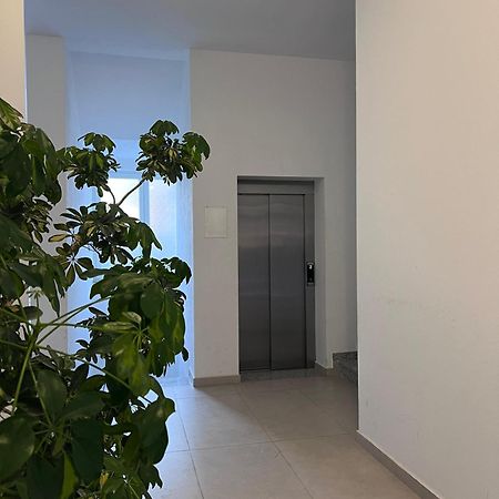 Inizio Apartment Shkodër Exteriör bild