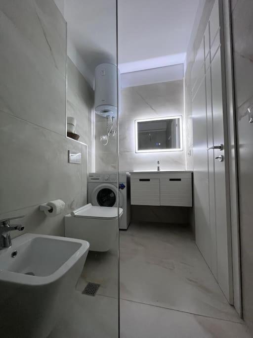 Inizio Apartment Shkodër Exteriör bild