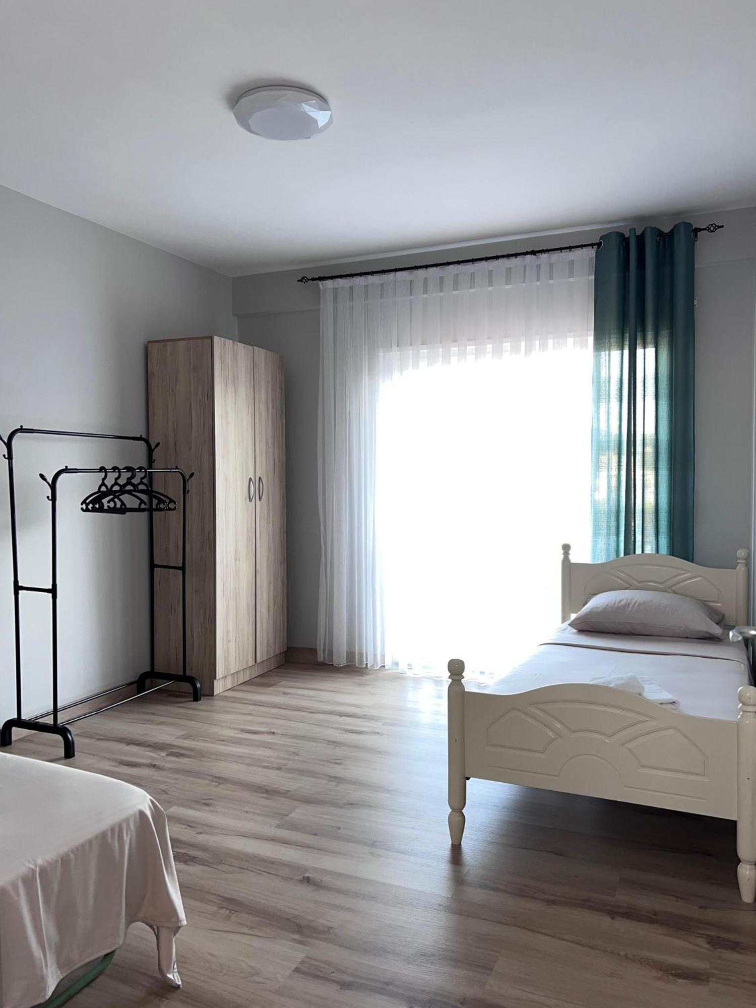 Inizio Apartment Shkodër Exteriör bild